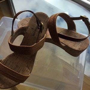 Tucker + Tate Girls wedge shoes